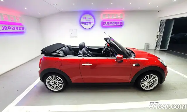 Mini Cooper Convertible 2020 1.5 автомат (гидро), миниатюра 8 Mini Cooper Convertible 2020 1.5 автомат (гидро), миниатюра 8