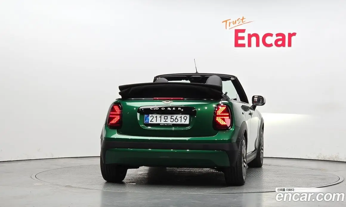 Mini Cooper Convertible 2025 2.0 автомат (гидро), фото 4 Mini Cooper Convertible 2025 2.0 автомат (гидро), фото 4