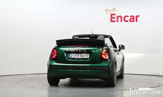 Mini Cooper Convertible 2025 2.0 автомат (гидро), миниатюра 4 Mini Cooper Convertible 2025 2.0 автомат (гидро), миниатюра 4