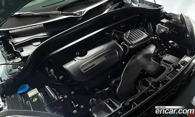 Mini Countryman 2020 2.0 автомат (гидро), миниатюра 5