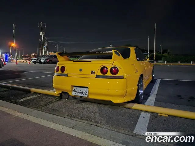 Nissan Skyline 1996 2.5 механика, миниатюра 3
