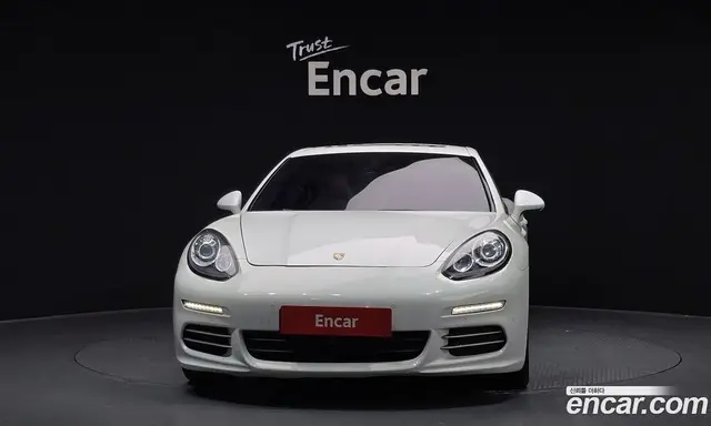 Porsche Panamera 2015 3.6 автомат (гидро), миниатюра 3