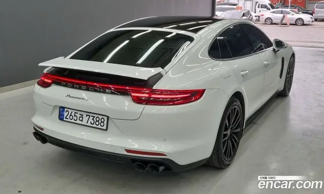 Porsche Panamera 2018 3.0 автомат (гидро), миниатюра 2
