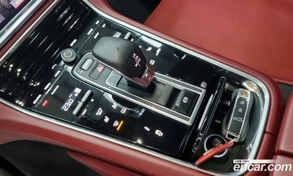 Porsche Panamera 2018 3.0 автомат (гидро), фото 13