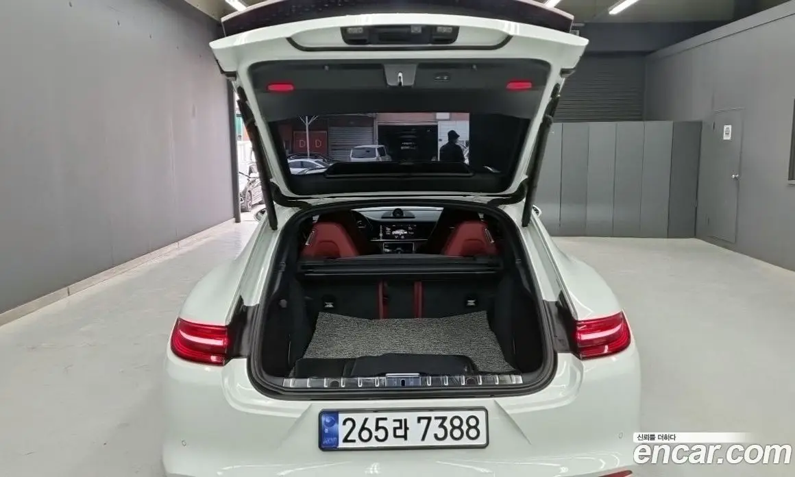 Porsche Panamera 2018 3.0 автомат (гидро), фото 16
