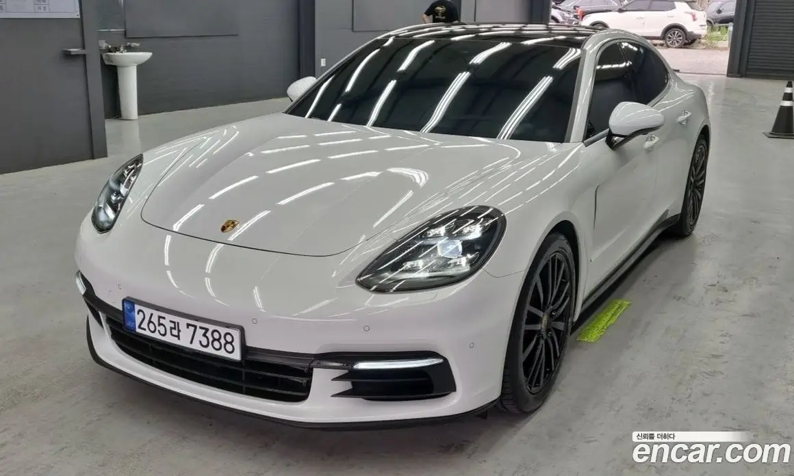 Porsche Panamera 2018 3.0 автомат (гидро), фото 3