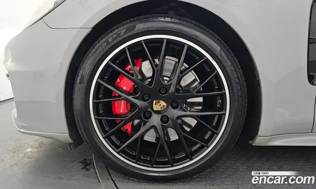 Porsche Panamera 2019 4.0 автомат (гидро), миниатюра 5