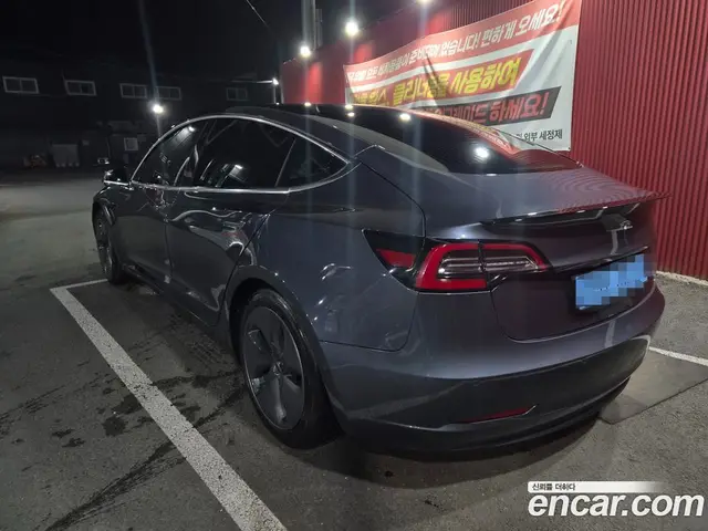 Tesla Model 3 2020 автомат (гидро), миниатюра 4