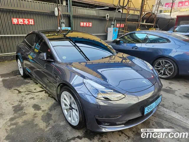 Tesla Model 3, 2022, 32 500 км