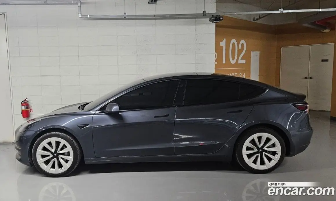 Tesla Model 3 2022 автомат (гидро), фото 4