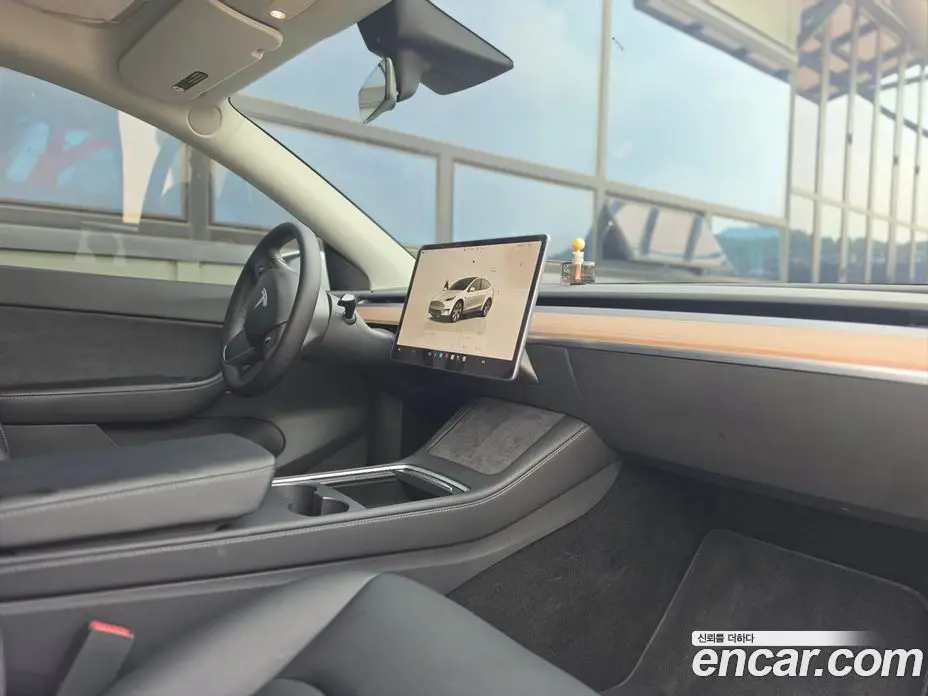 Tesla Model Y 2022 автомат (гидро), фото 7
