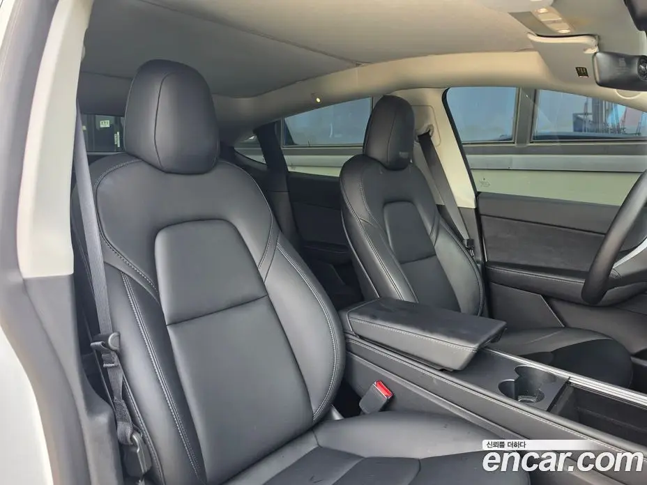 Tesla Model Y 2022 автомат (гидро), фото 8