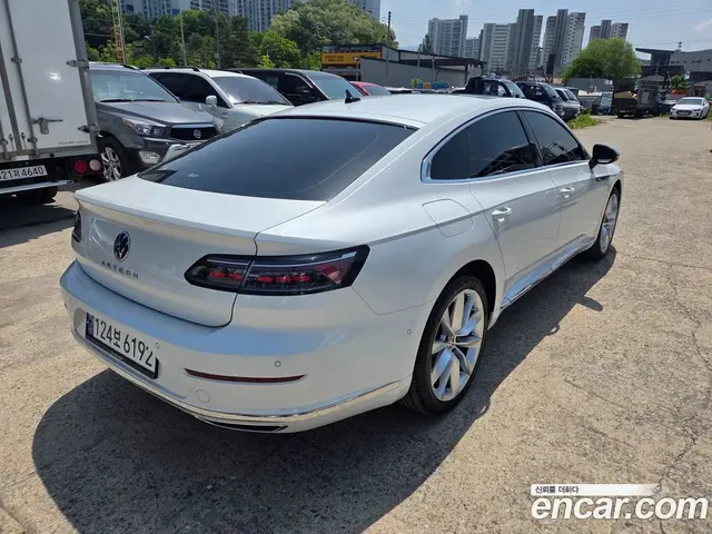 Volkswagen Arteon 2023 2.0 автомат (гидро), миниатюра 2