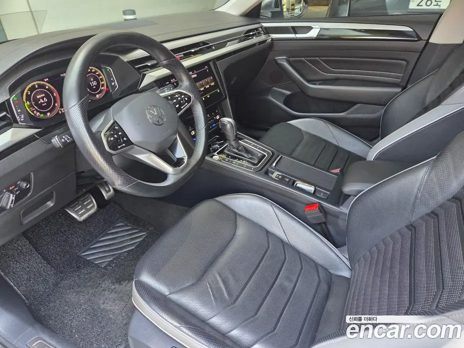 Volkswagen Arteon 2023 2.0 автомат (гидро), фото 15