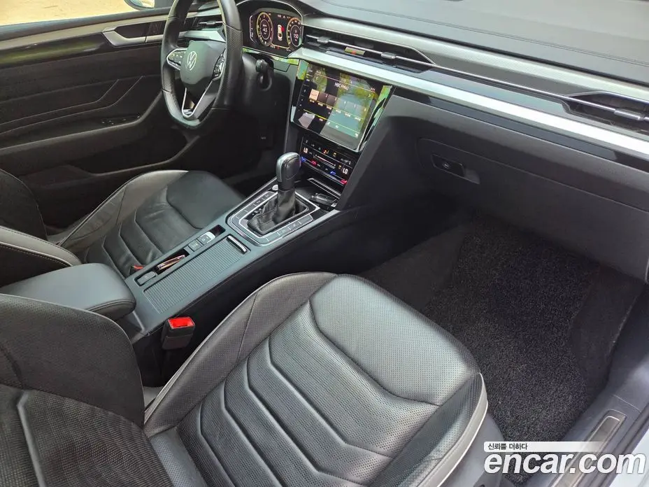 Volkswagen Arteon 2023 2.0 автомат (гидро), фото 16