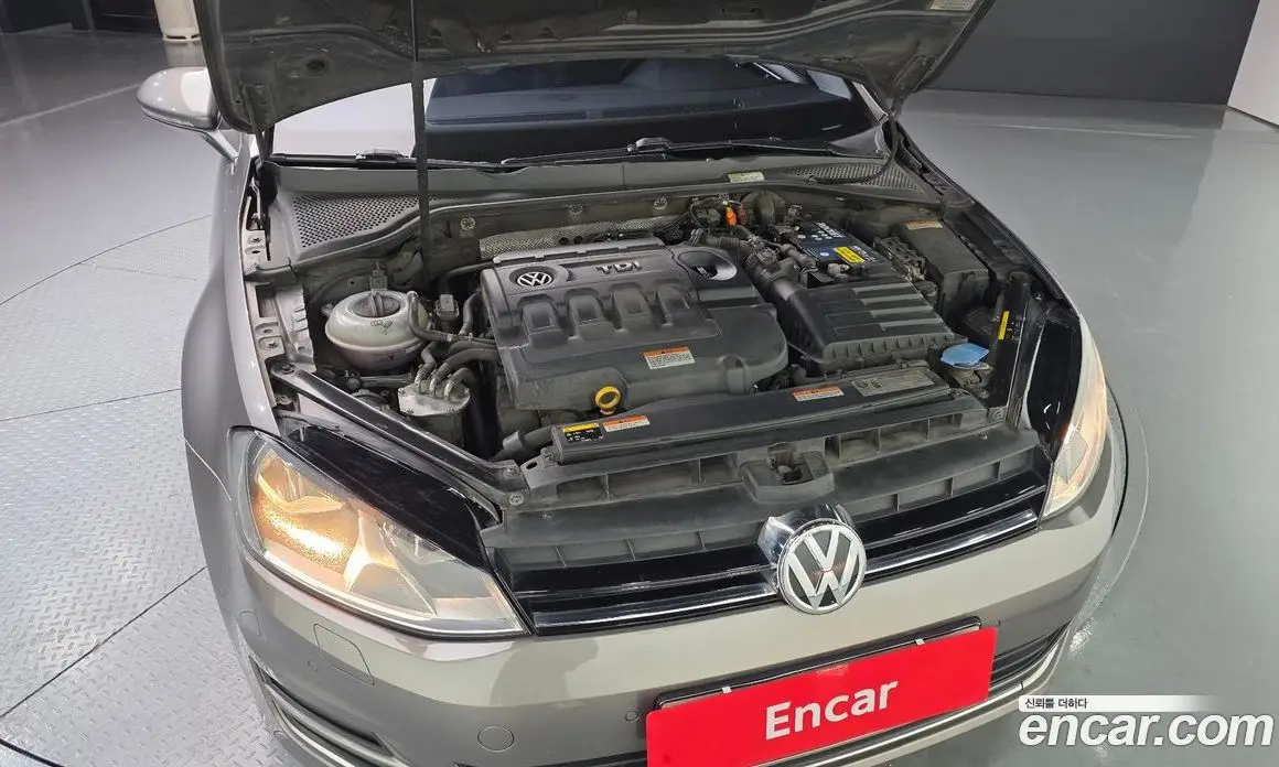 Volkswagen Golf 2014 1.6 автомат (гидро), фото 6 Volkswagen Golf 2014 1.6 автомат (гидро), фото 6