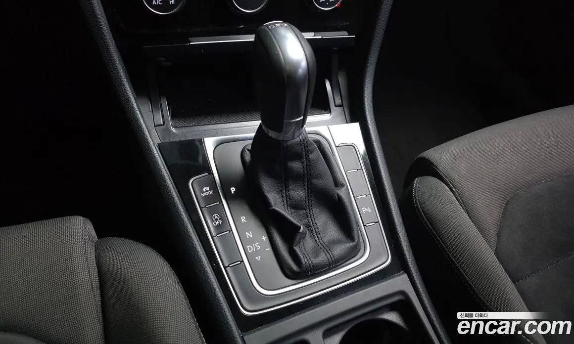 Volkswagen Golf 2014 1.6 автомат (гидро), фото 9 Volkswagen Golf 2014 1.6 автомат (гидро), фото 9