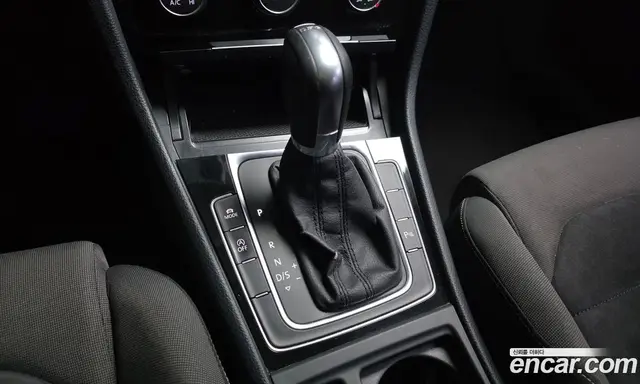 Volkswagen Golf 2014 1.6 автомат (гидро), миниатюра 9 Volkswagen Golf 2014 1.6 автомат (гидро), миниатюра 9