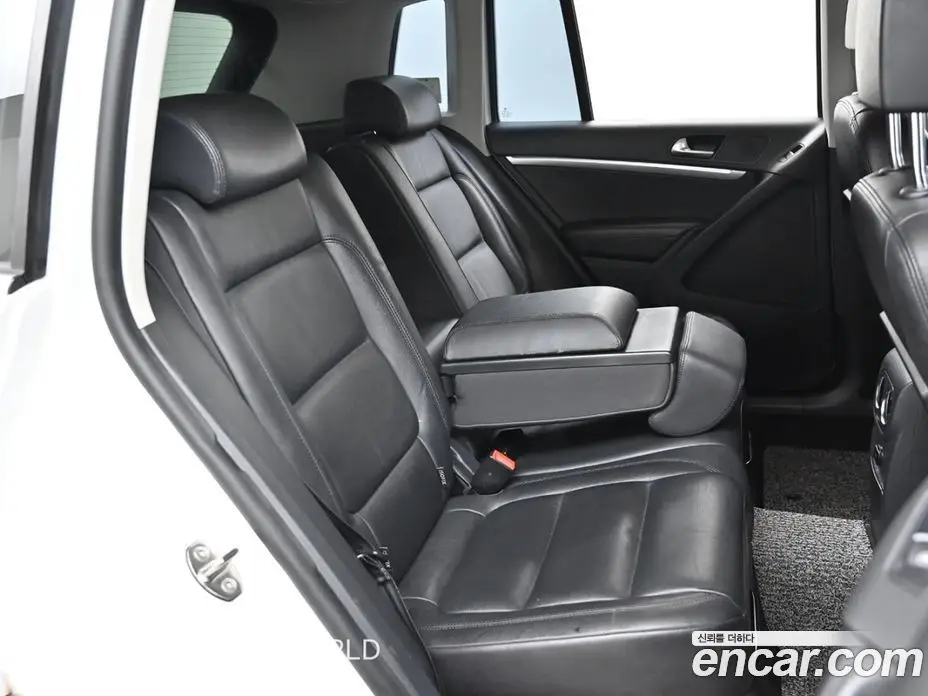 Volkswagen Tiguan 2015 2.0 автомат (гидро), фото 12