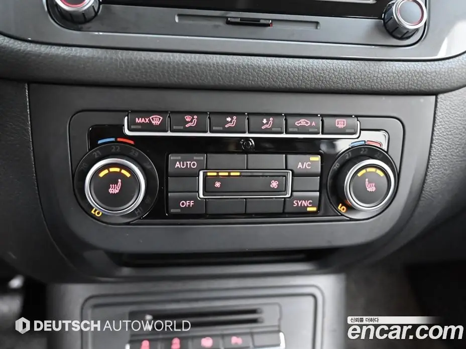Volkswagen Tiguan 2015 2.0 автомат (гидро), фото 17