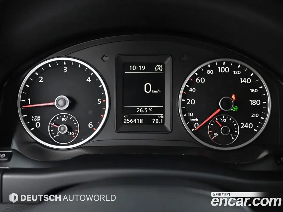 Volkswagen Tiguan 2015 2.0 автомат (гидро), фото 8