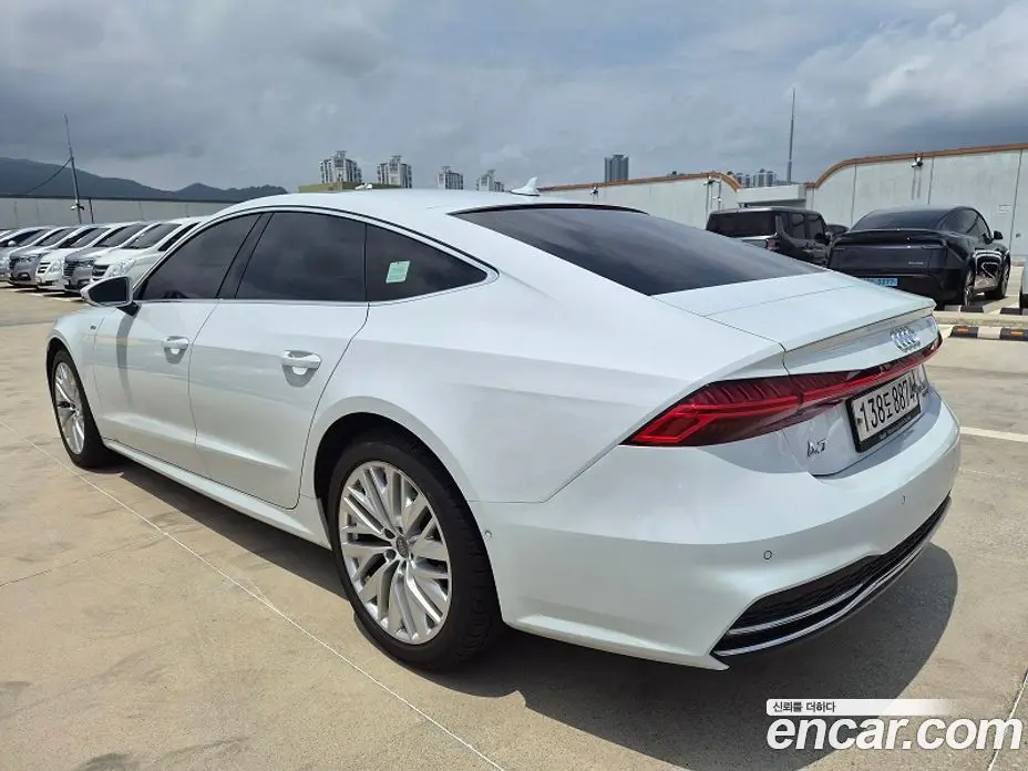 Audi A7 2020 3.0 автомат (гидро), фото 2