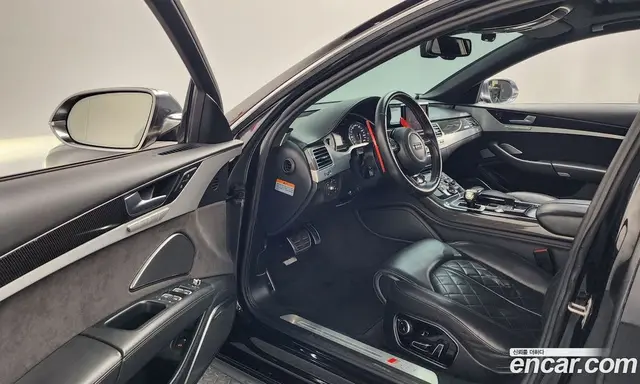 Audi S8 2013 4.0 автомат (гидро), миниатюра 10 Audi S8 2013 4.0 автомат (гидро), миниатюра 10