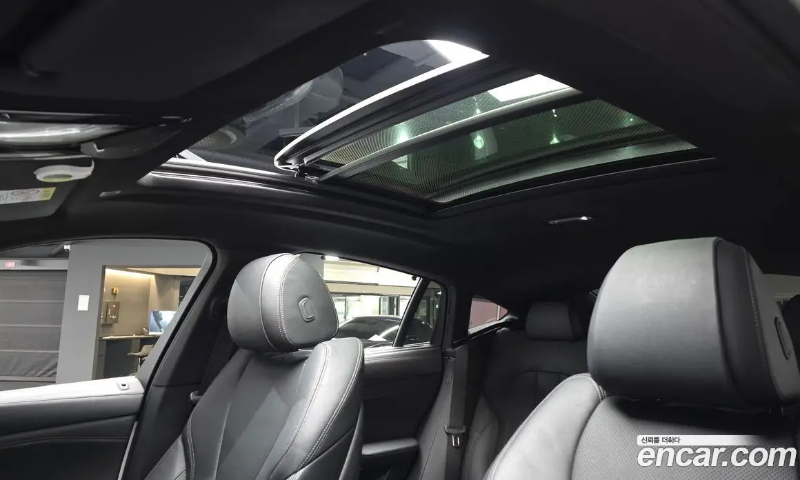 BMW X6 2022 3.0 автомат (гидро), фото 17