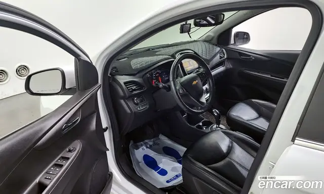 Chevrolet Spark 2015 1.0 автомат (гидро), миниатюра 10