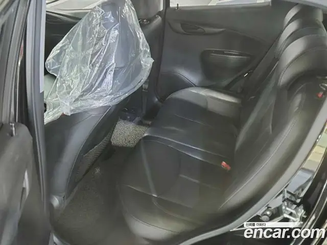 Chevrolet Spark 2016 1.0 автомат (гидро), миниатюра 12