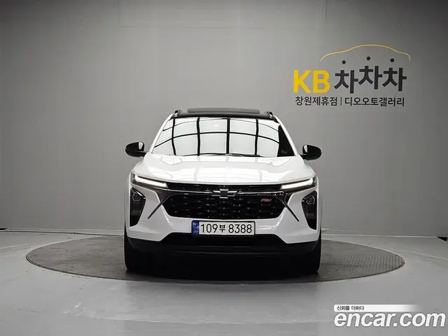 Chevrolet Trax 2024 1.2 автомат (гидро), миниатюра 2