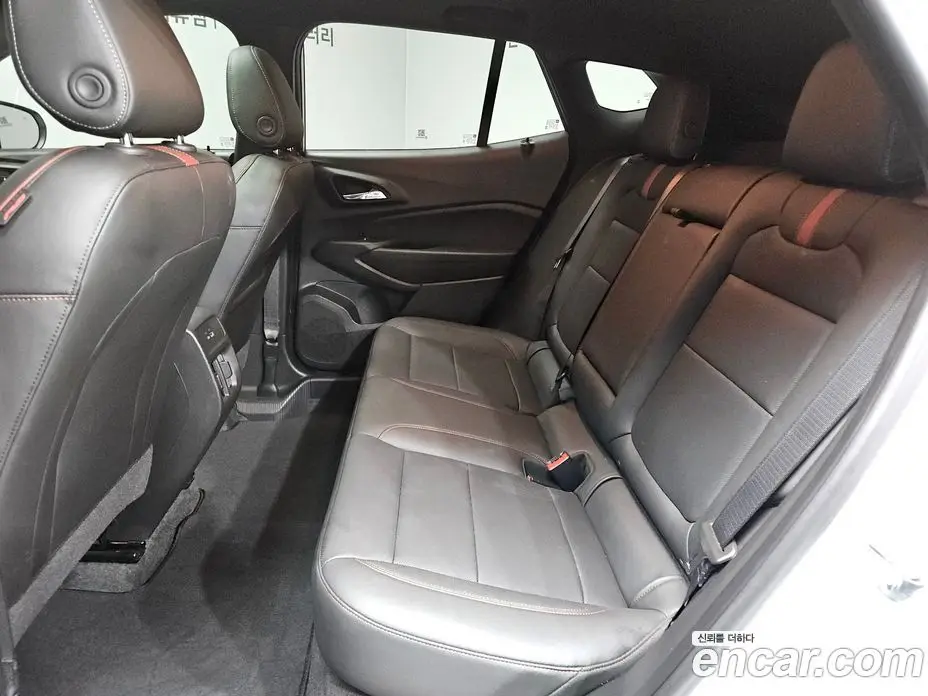 Chevrolet Trax 2024 1.2 автомат (гидро), фото 12