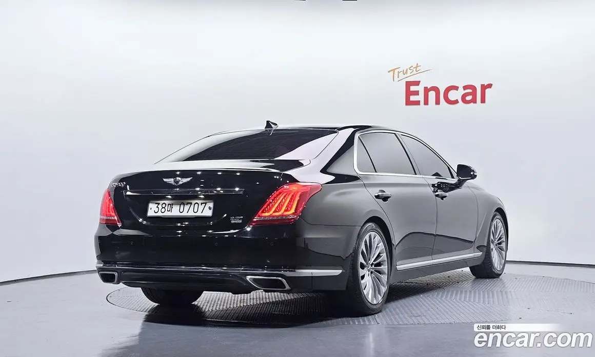 Genesis EQ900 2016 3.3 автомат (гидро), фото 2 Genesis EQ900 2016 3.3 автомат (гидро), фото 2