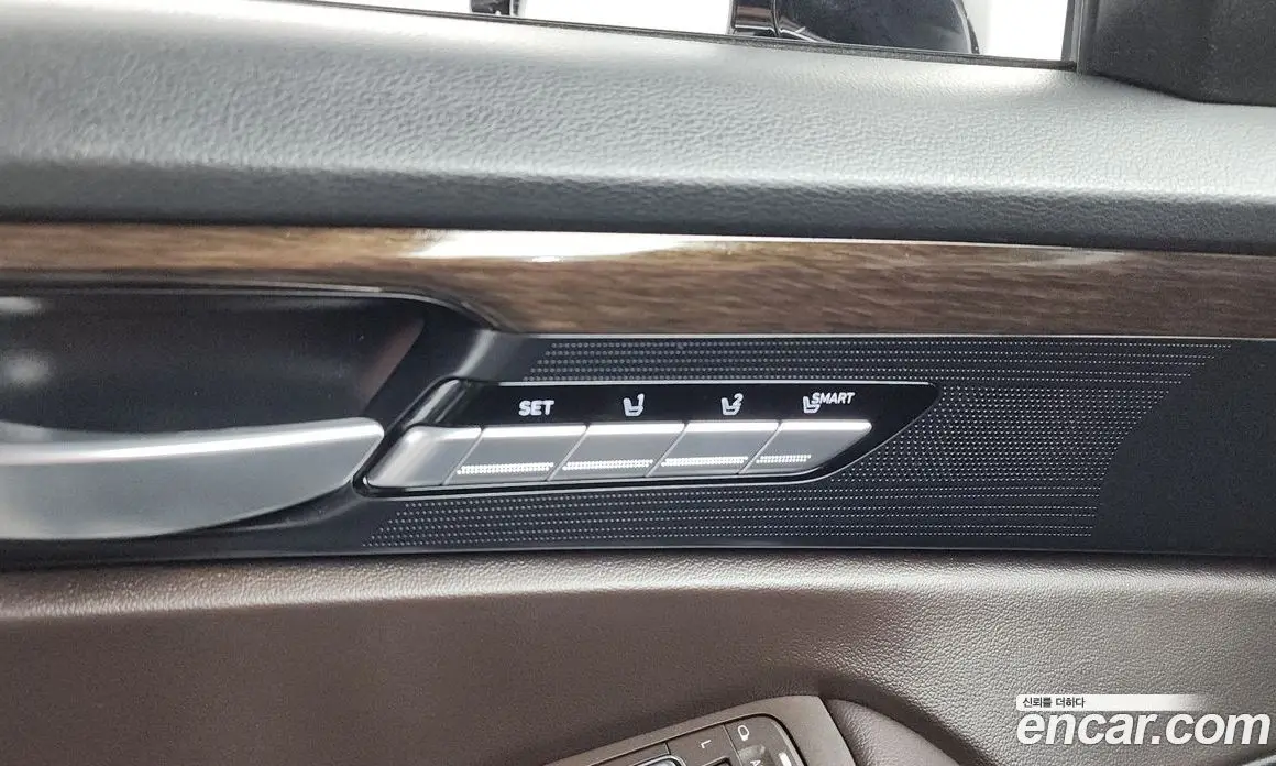 Genesis EQ900 2017 3.8 автомат (гидро), фото 32