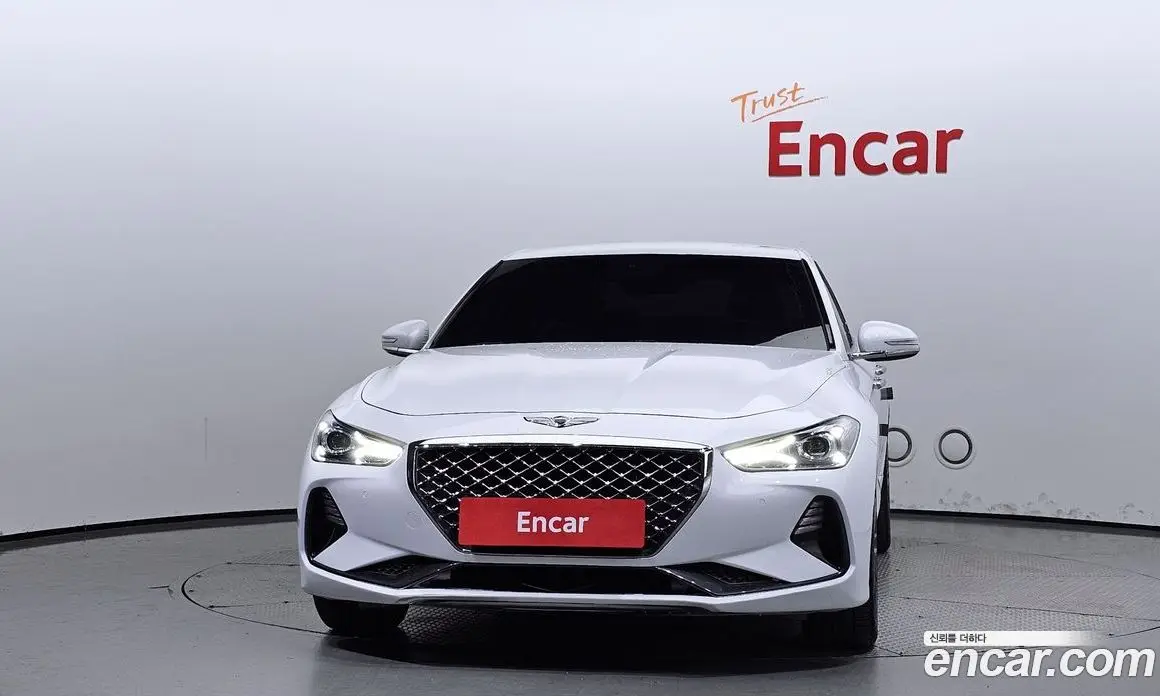 Genesis G70 2018 2.0 автомат (гидро), фото 3 Genesis G70 2018 2.0 автомат (гидро), фото 3