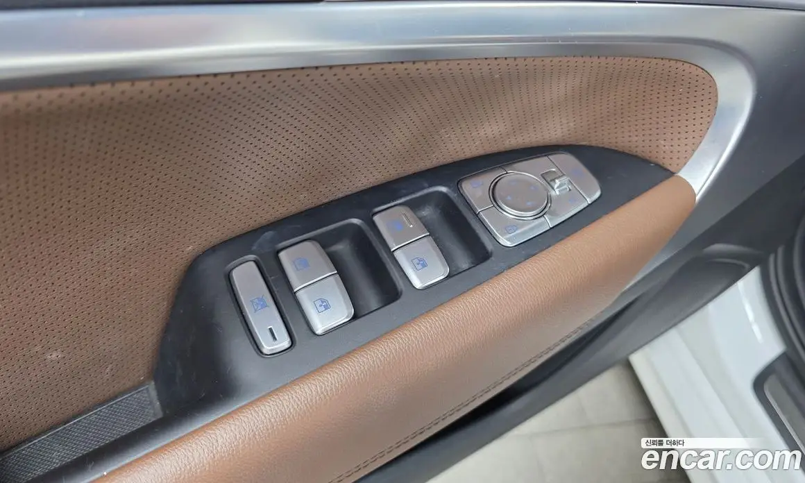 Genesis G70 2020 2.0 автомат (гидро), фото 14