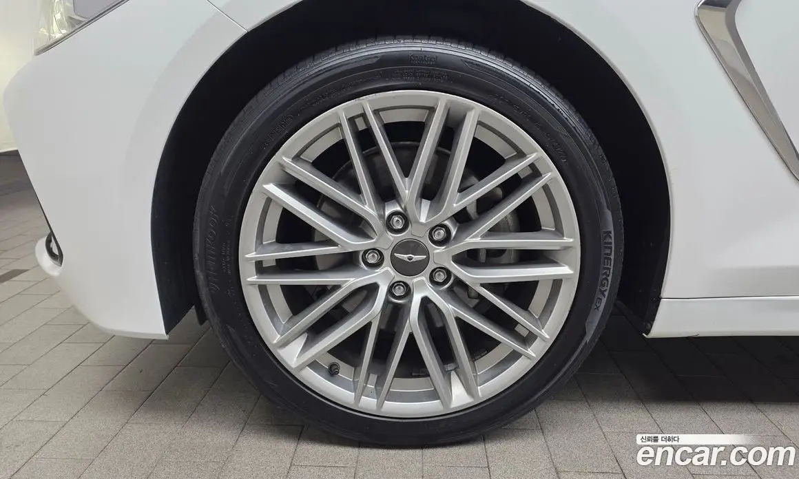 Genesis G70 2020 2.0 автомат (гидро), фото 5