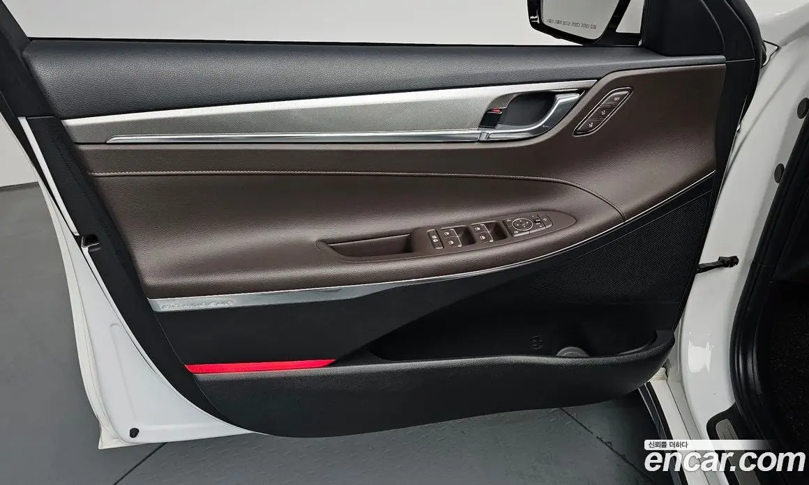 Hyundai Grandeur 2020 2.5 автомат (гидро), фото 13