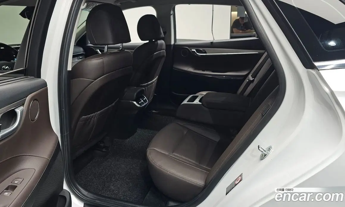Hyundai Grandeur 2020 2.5 автомат (гидро), фото 15