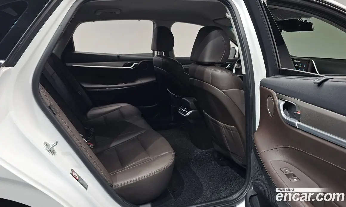 Hyundai Grandeur 2020 2.5 автомат (гидро), фото 16