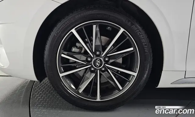 Hyundai Grandeur 2020 2.5 автомат (гидро), миниатюра 4