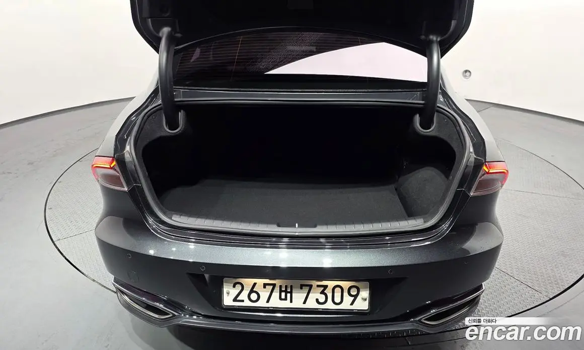 Hyundai Grandeur 2021 2.4 автомат (гидро), фото 20
