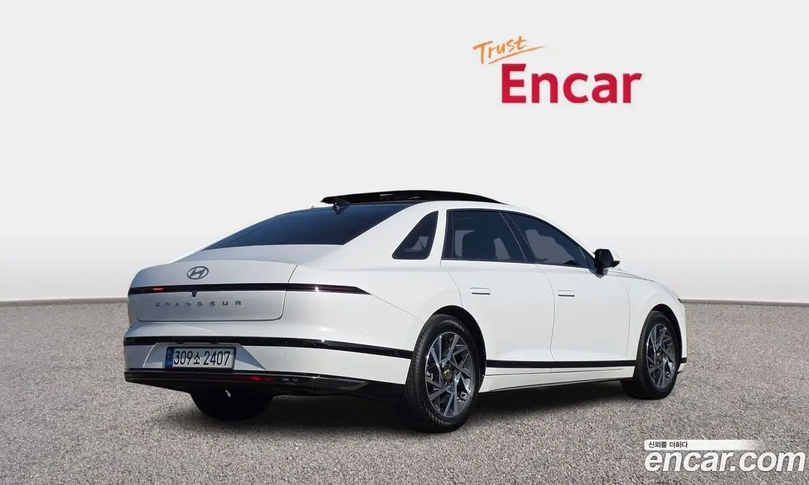 Hyundai Grandeur 2023 2.5 автомат (гидро), фото 2 Hyundai Grandeur 2023 2.5 автомат (гидро), фото 2