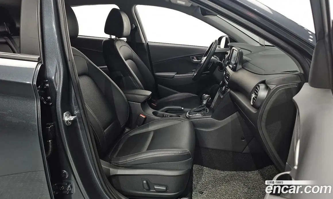 Hyundai Kona 2020 1.6 автомат (гидро), фото 12