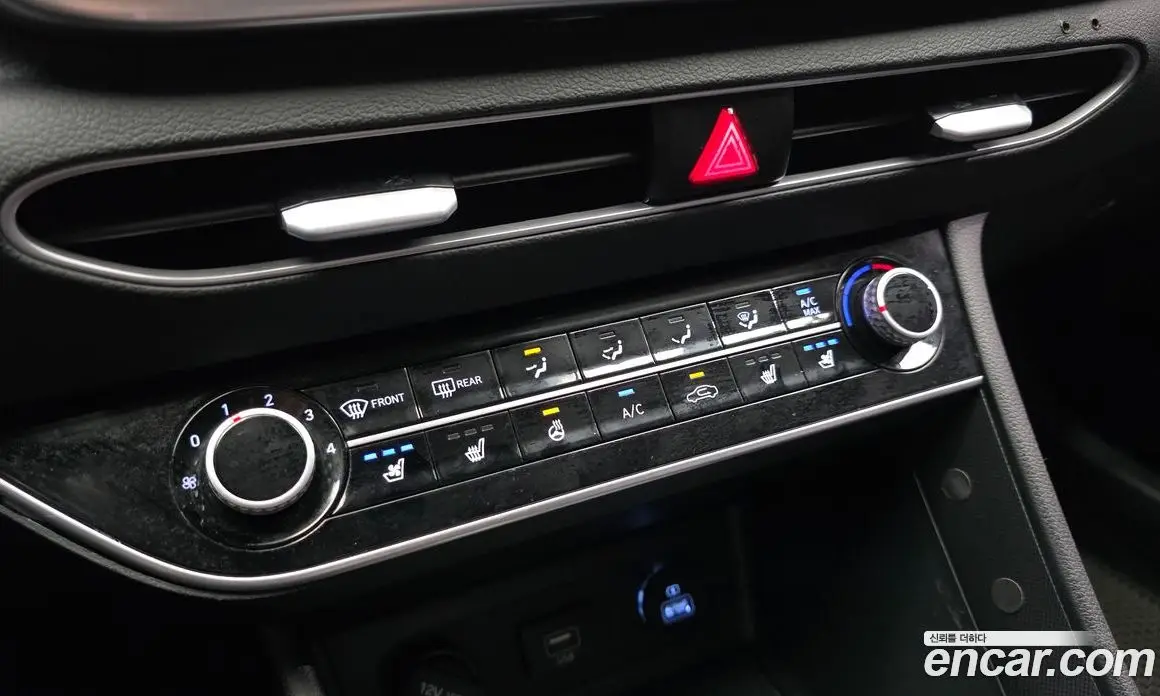 Hyundai Sonata 2019 2.0 автомат (гидро), фото 16