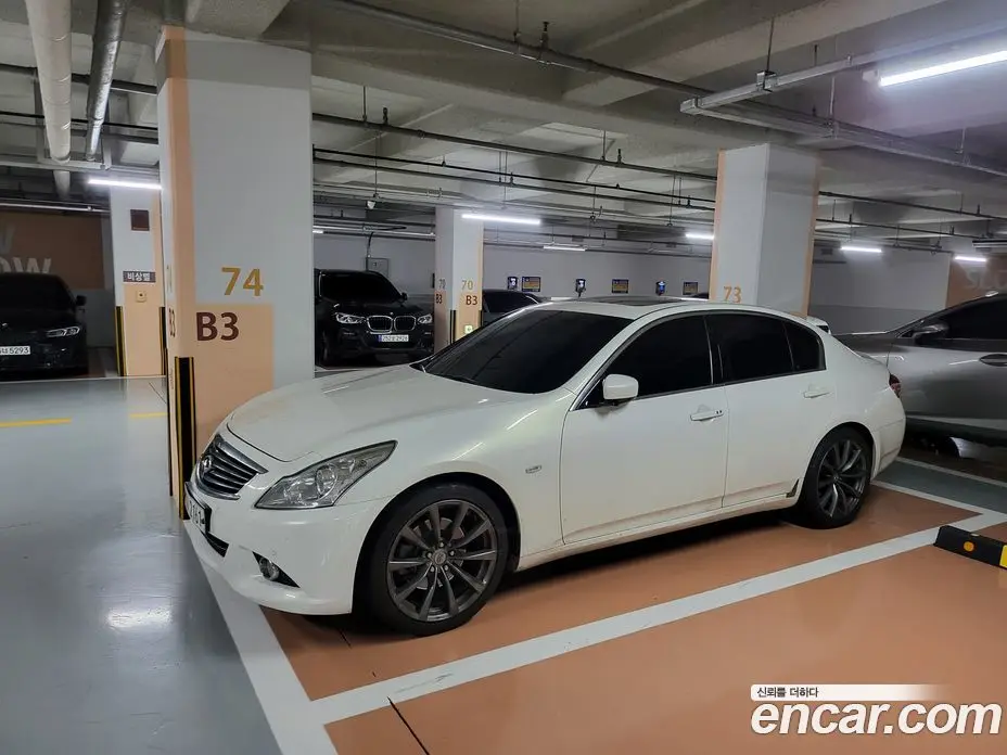 Infiniti G 2010 3.7 автомат (гидро), фото 6