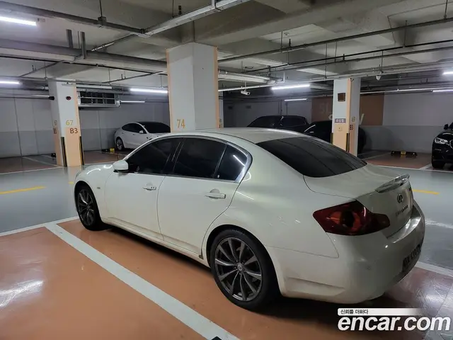 Infiniti G 2010 3.7 автомат (гидро), миниатюра 10