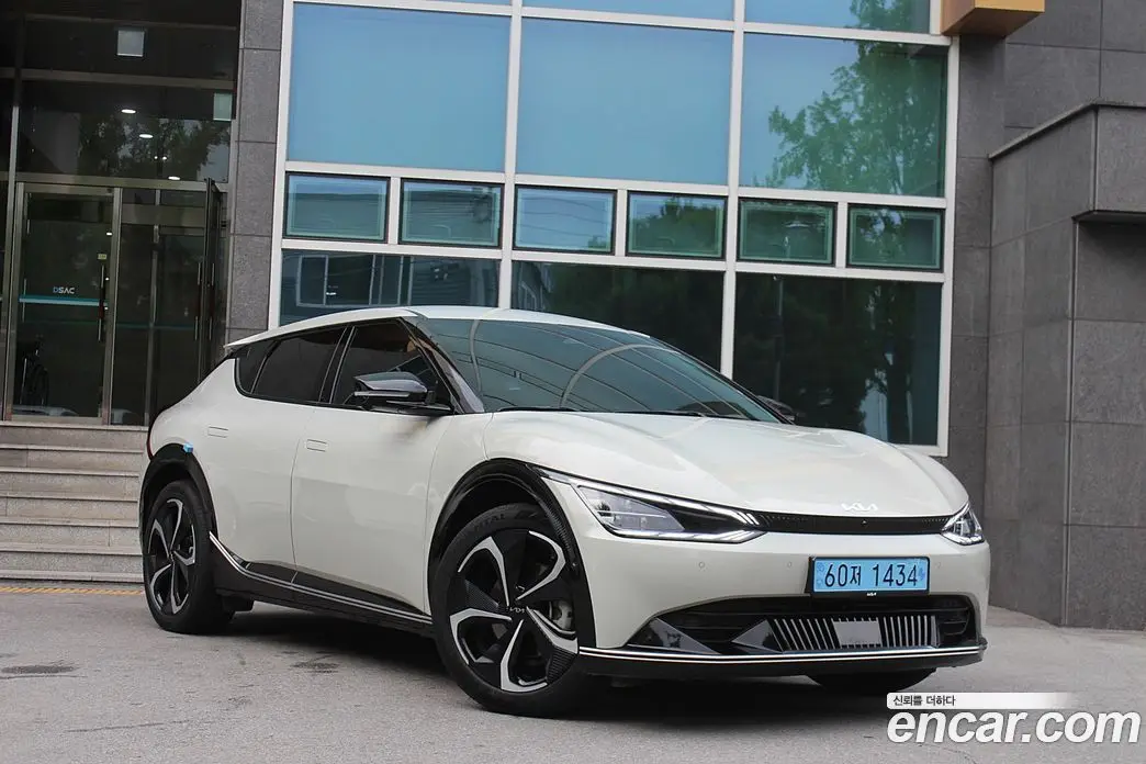Kia EV6 2022 0.1 автомат (гидро), фото 3
