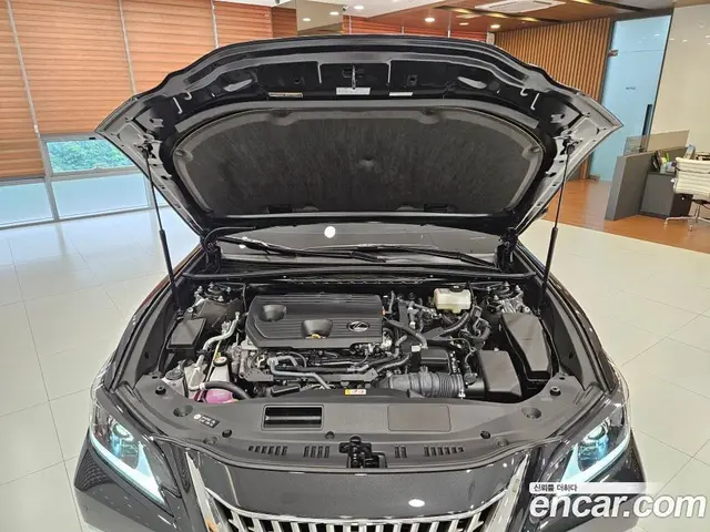 Lexus ES 2025 2.5 автомат (вариатор), миниатюра 5