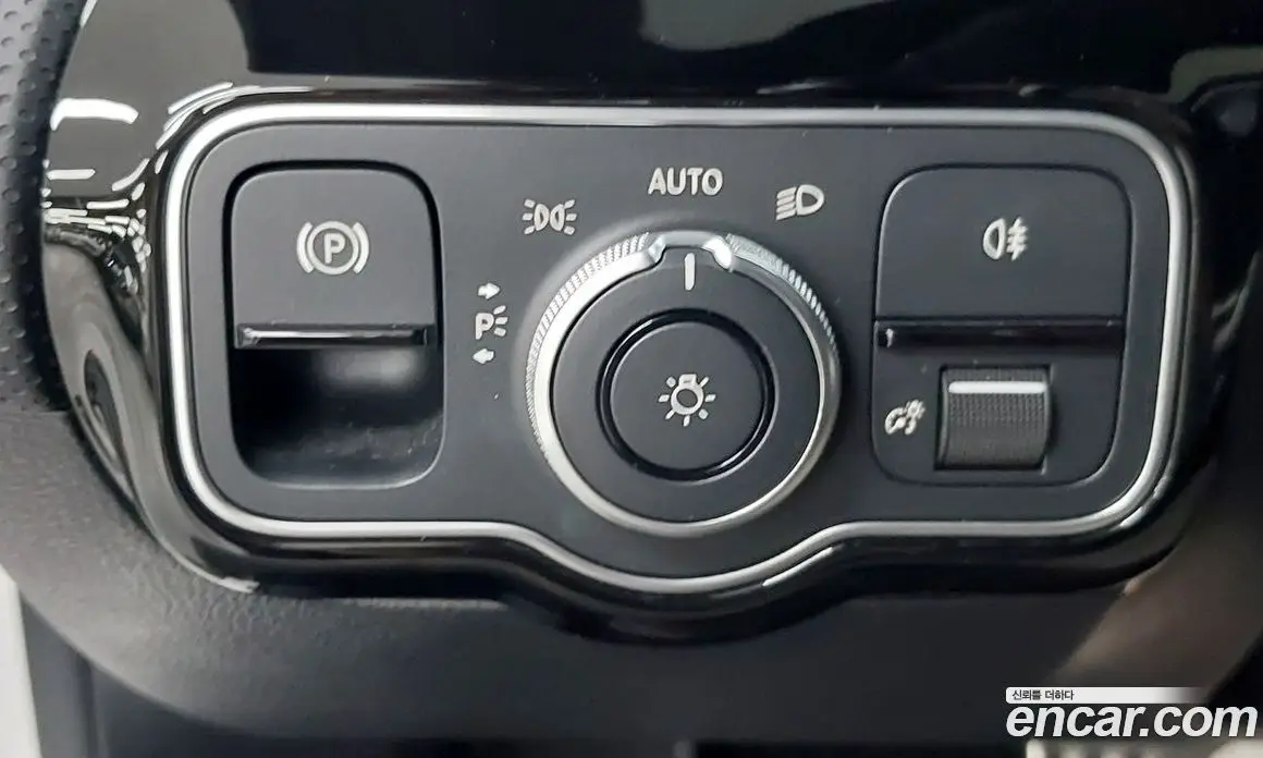 Mercedes-Benz CLA-Class 2023 2.0 автомат (гидро), фото 19
